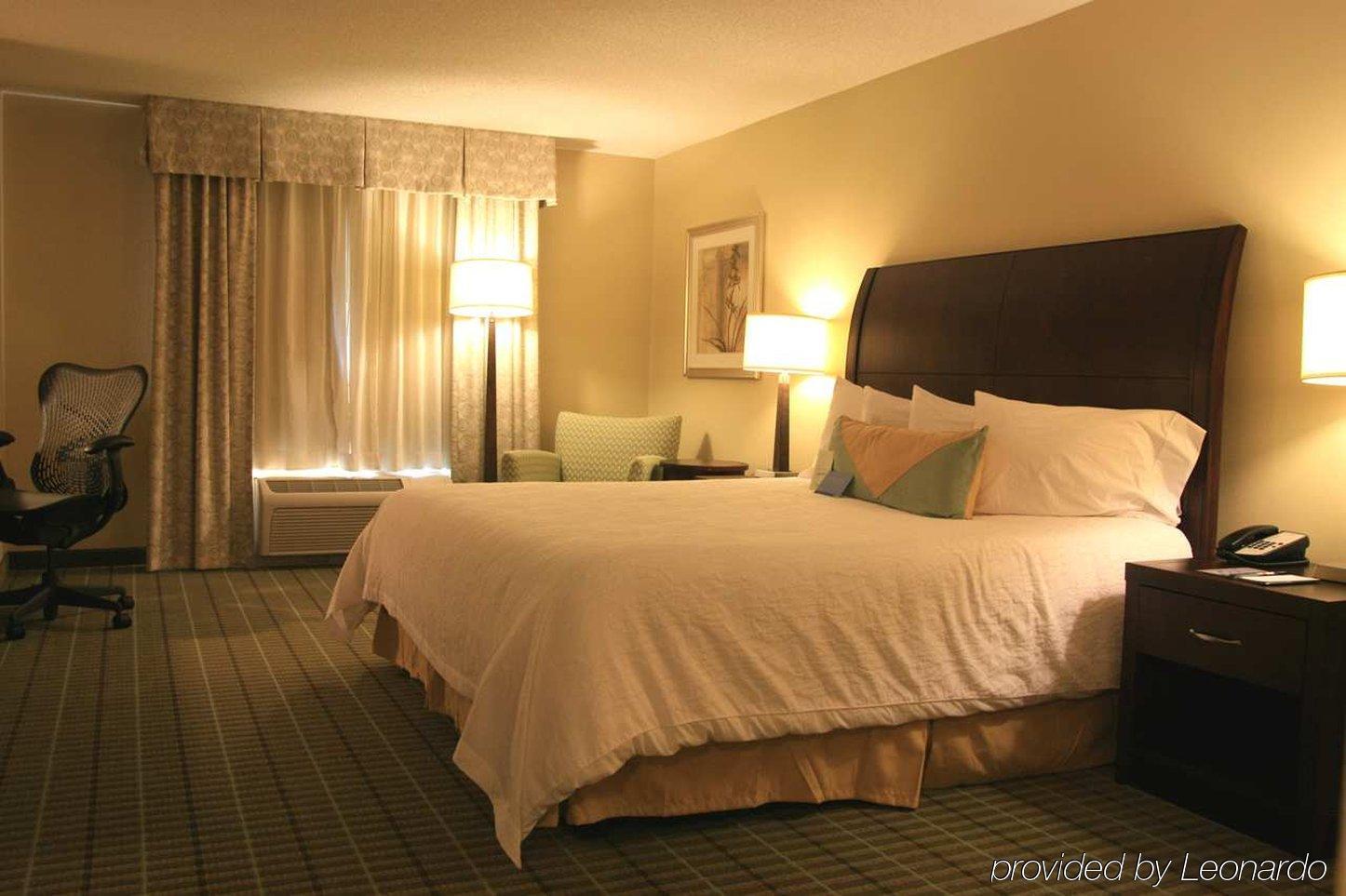 Hilton Garden Inn Valdosta Room photo